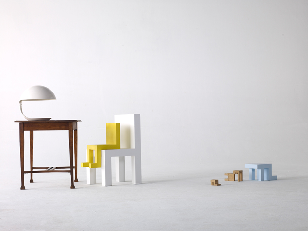 Sitting Chairs